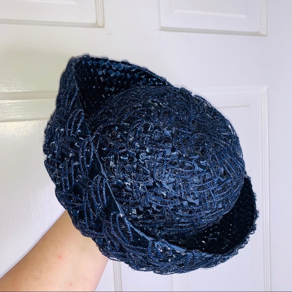 Vintage Accessories - Vintage Betmar Navy Blue Straw Hat.